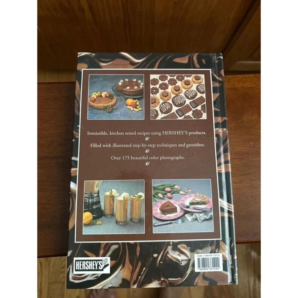 Hershey’s Chocolate Lover’s Cookbook: 175 Delicious Recipes (1993, Hardcover)